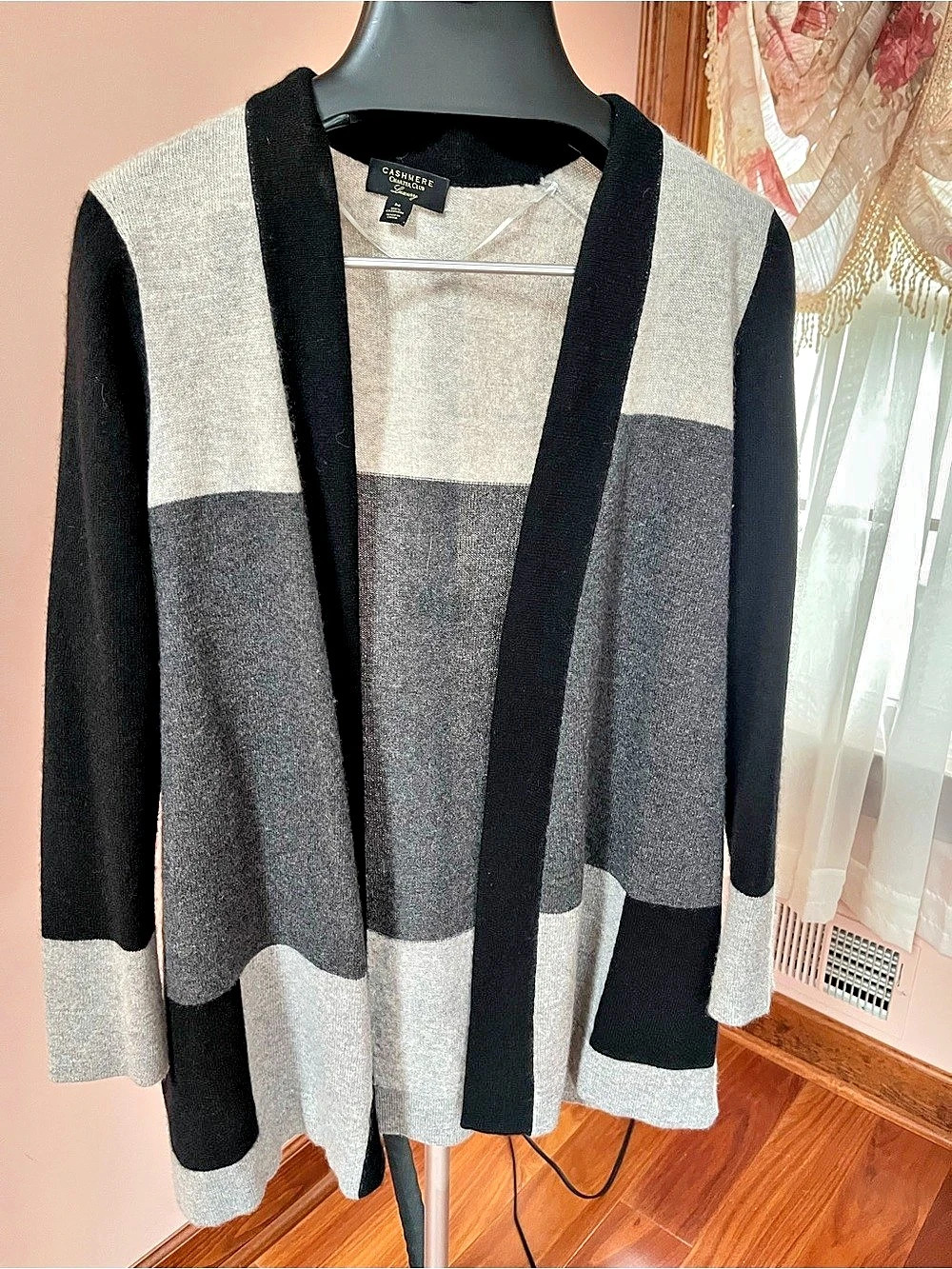 Cashmere Charter Club Cashmere Color Block Cardigan Size Medium